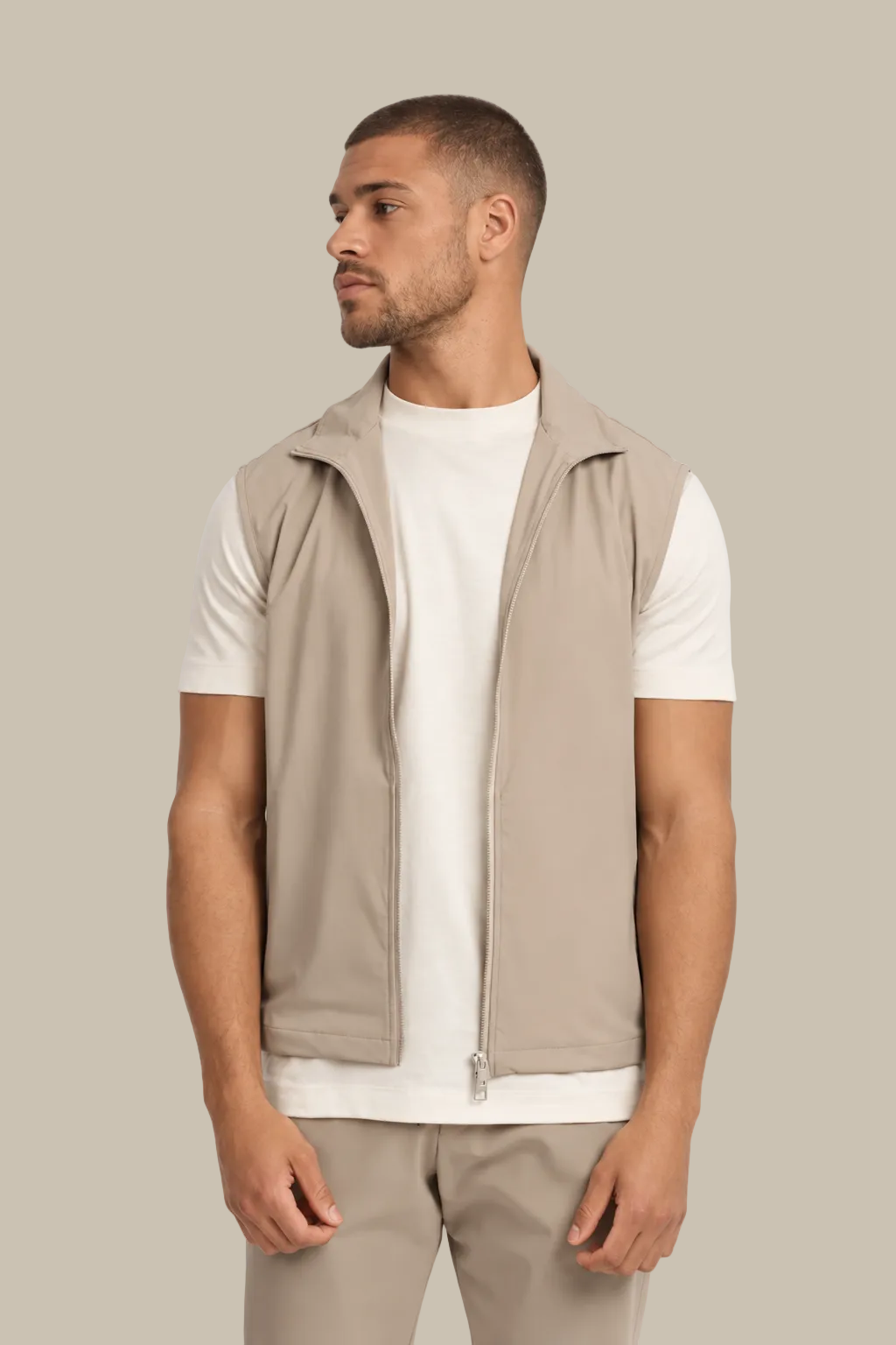TECH GILET | LIGHT BEIGE